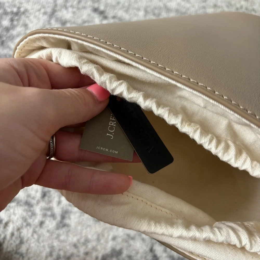 NEW J. Crew Sedona bucket bag leather